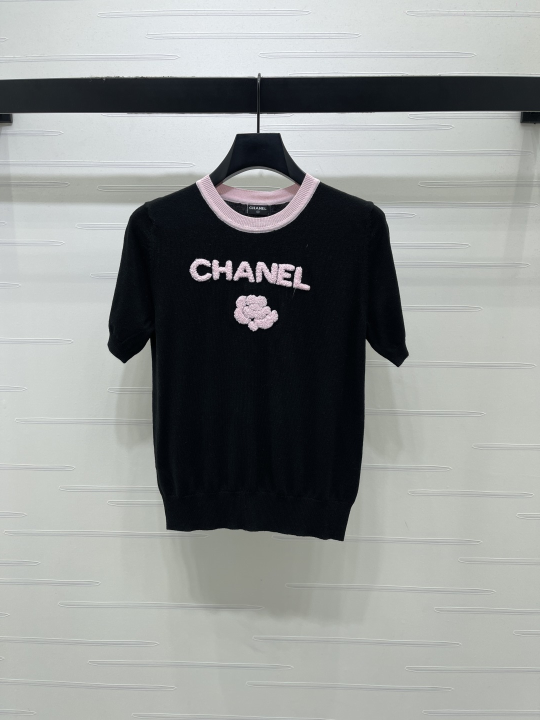 Women's short sleeves